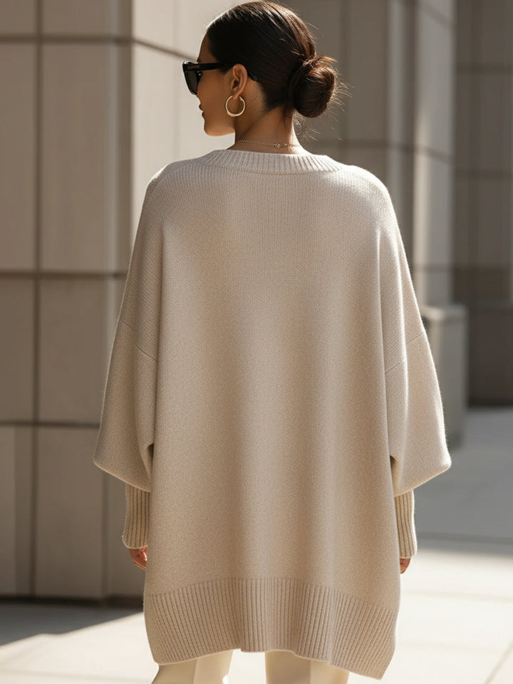 Agnes | Sweter oversize z drapowaniem i szerokim dekoltem