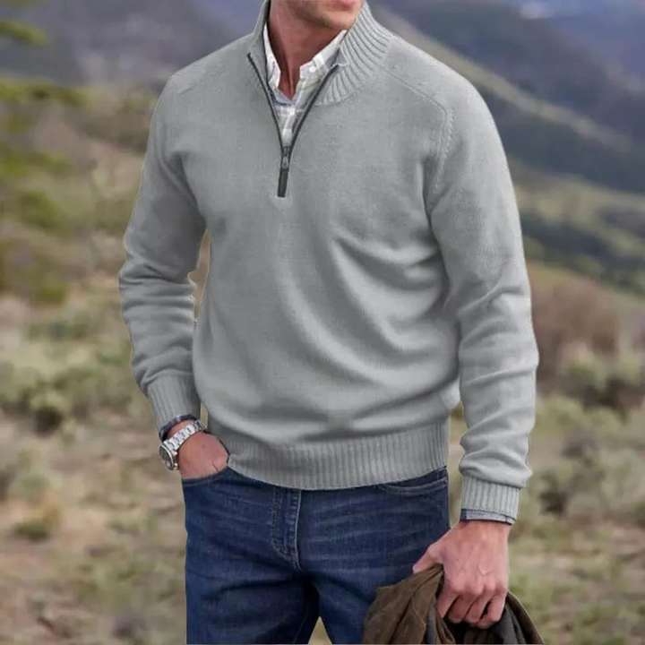 Nowoczesny sweter zapinany na zamek